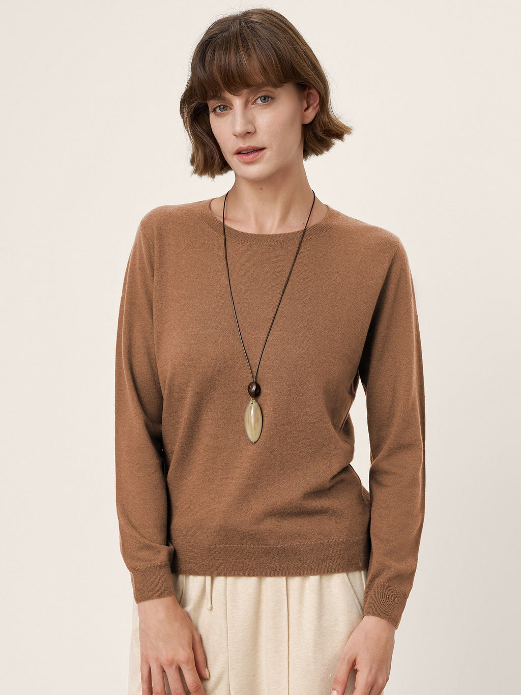 100% Extra-Fine Merino Wool Essential Crew Neck Knit Sweater BRIDGET by LINTICO