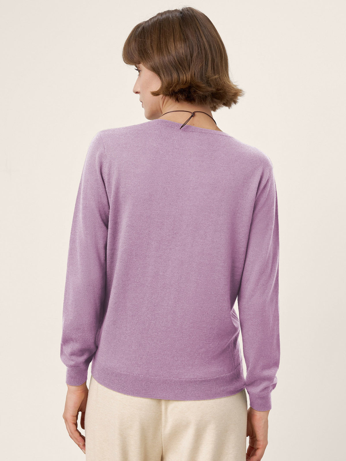 100% Extra-Fine Merino Wool Essential Crew Neck Knit Sweater BRIDGET by LINTICO