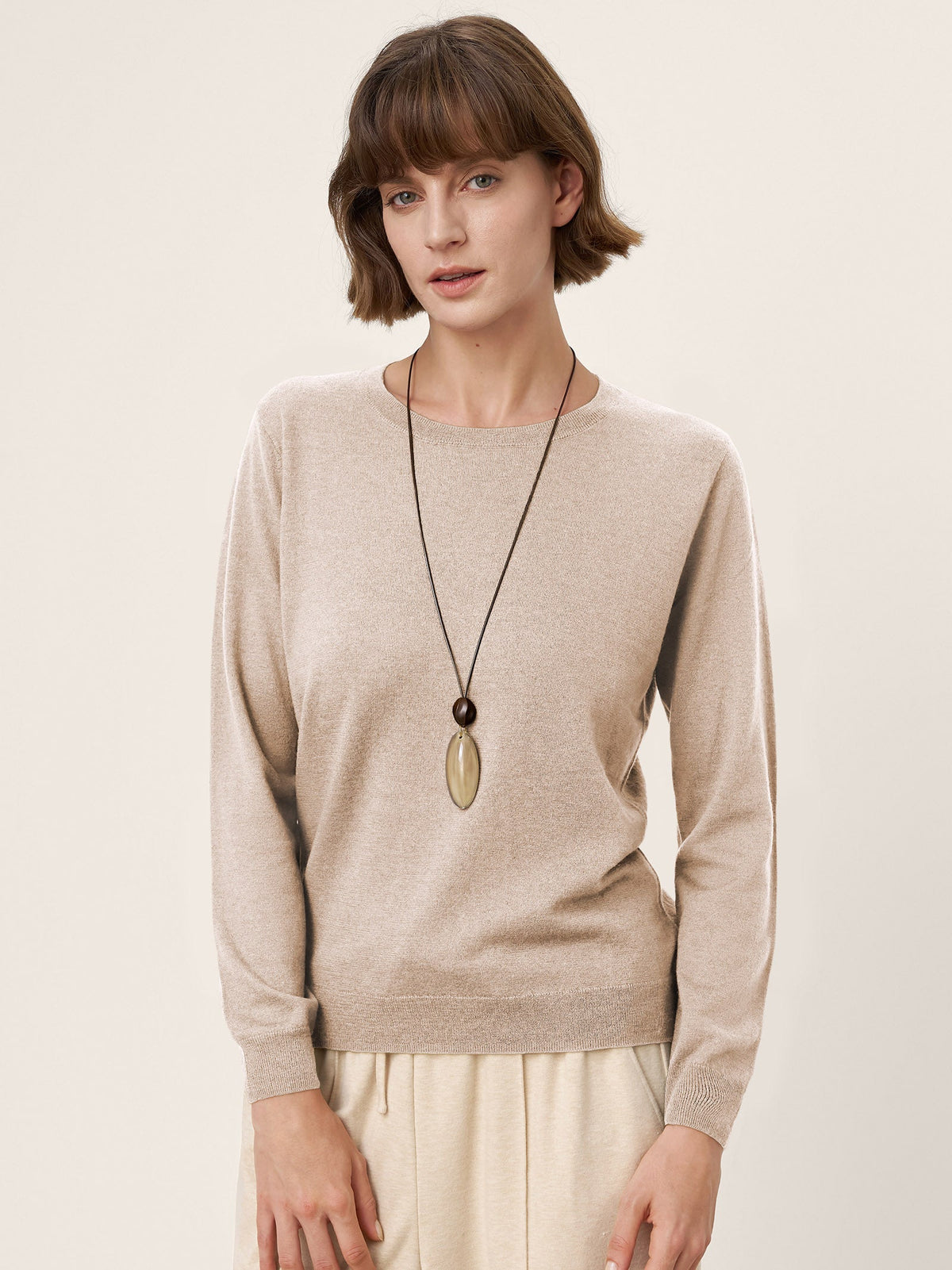 100% Extra-Fine Merino Wool Essential Crew Neck Knit Sweater BRIDGET by LINTICO