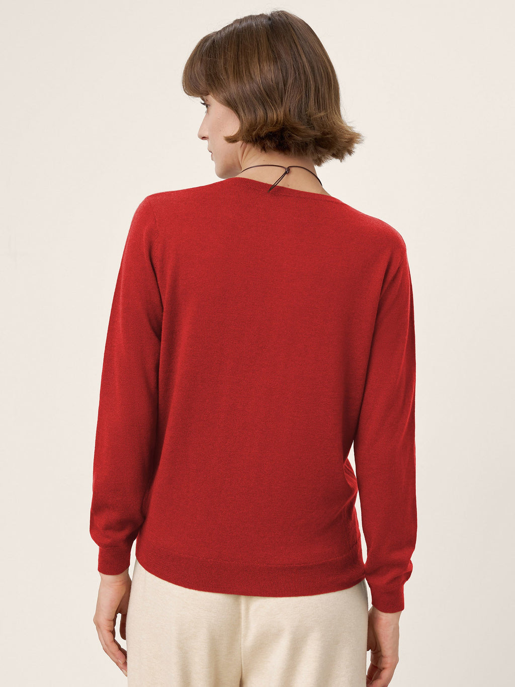 100% Extra-Fine Merino Wool Essential Crew Neck Knit Sweater BRIDGET by LINTICO