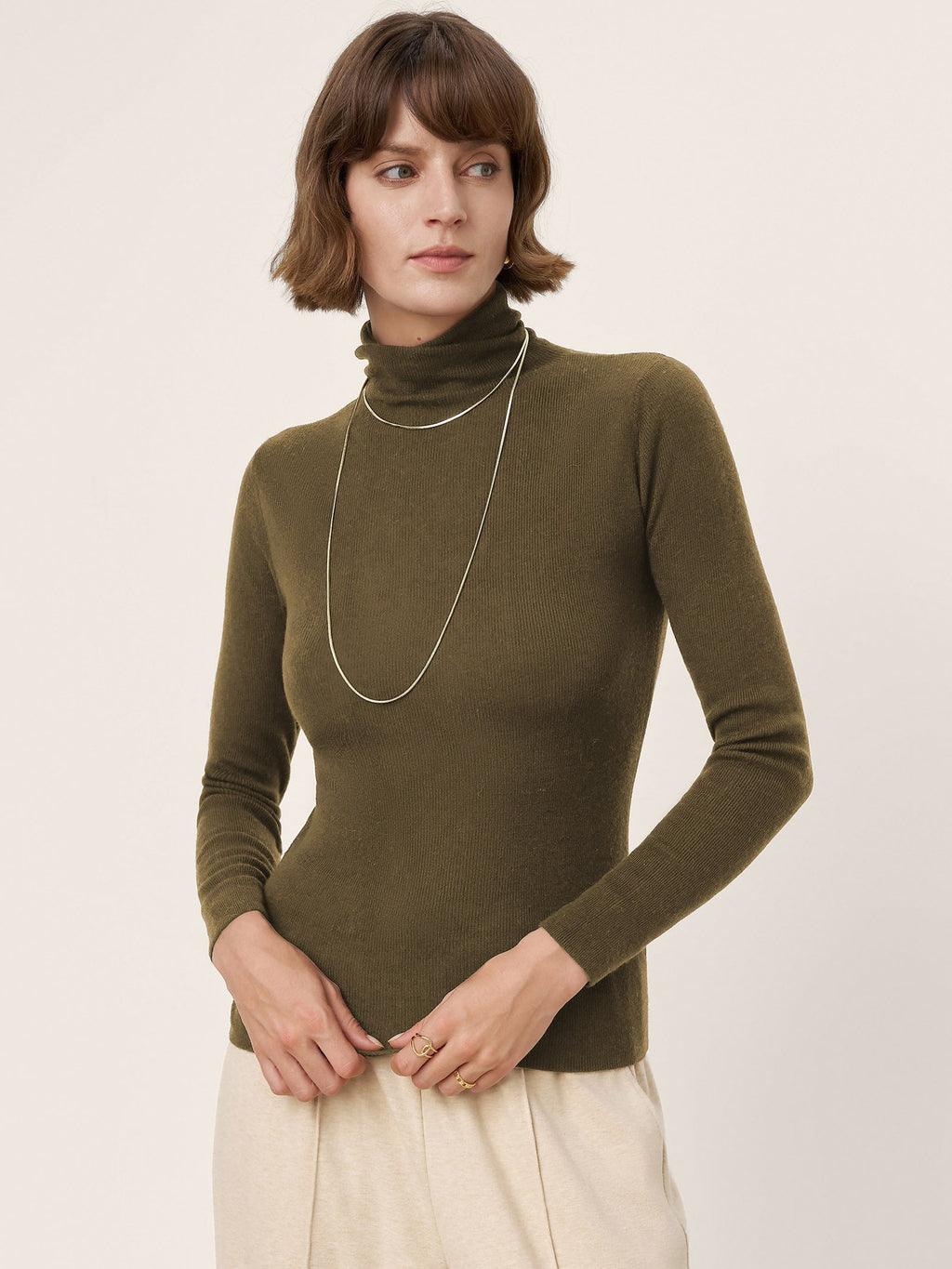 100% Extra-Fine Merino Wool Turtleneck Knit Sweater JOLENE by LINTICO