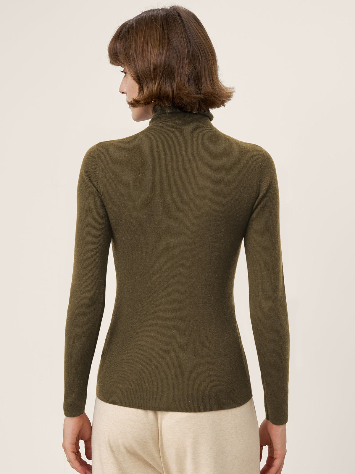 100% Extra-Fine Merino Wool Turtleneck Knit Sweater JOLENE by LINTICO