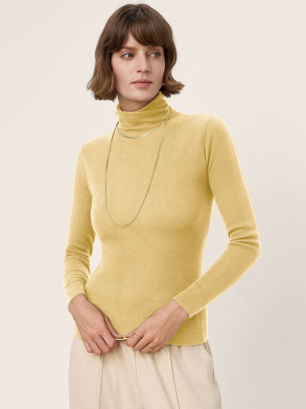 100% Extra-Fine Merino Wool Turtleneck Knit Sweater JOLENE by LINTICO