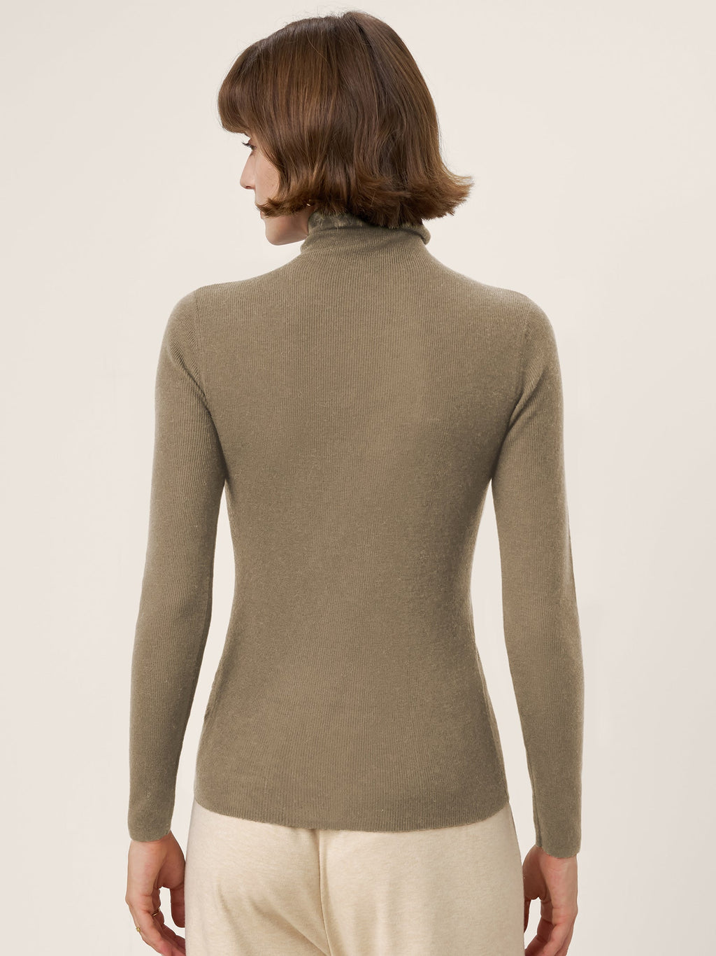 100% Extra-Fine Merino Wool Turtleneck Knit Sweater JOLENE by LINTICO