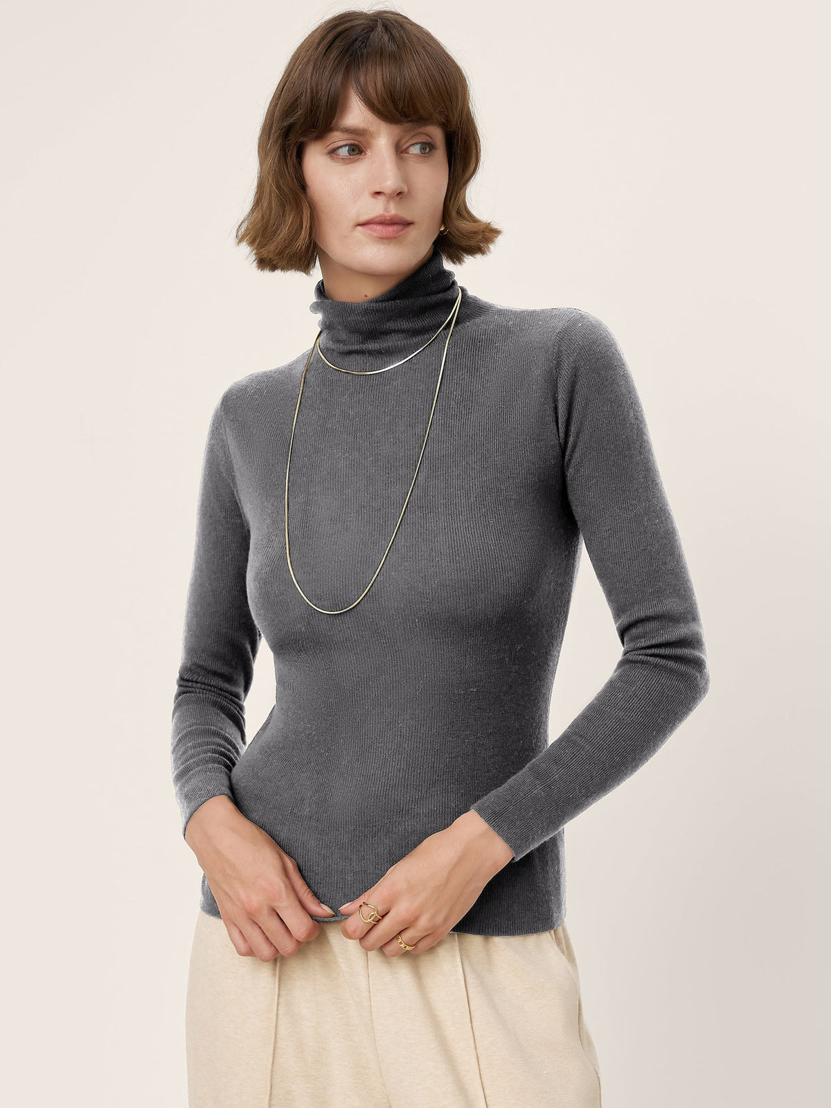 100% Extra-Fine Merino Wool Turtleneck Knit Sweater JOLENE by LINTICO