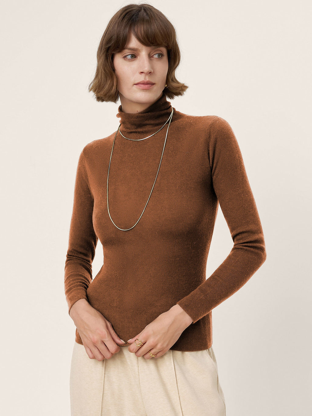 100% Extra-Fine Merino Wool Turtleneck Knit Sweater JOLENE by LINTICO