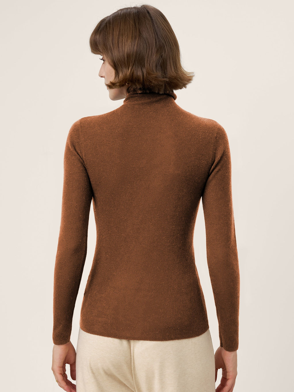 100% Extra-Fine Merino Wool Turtleneck Knit Sweater JOLENE by LINTICO