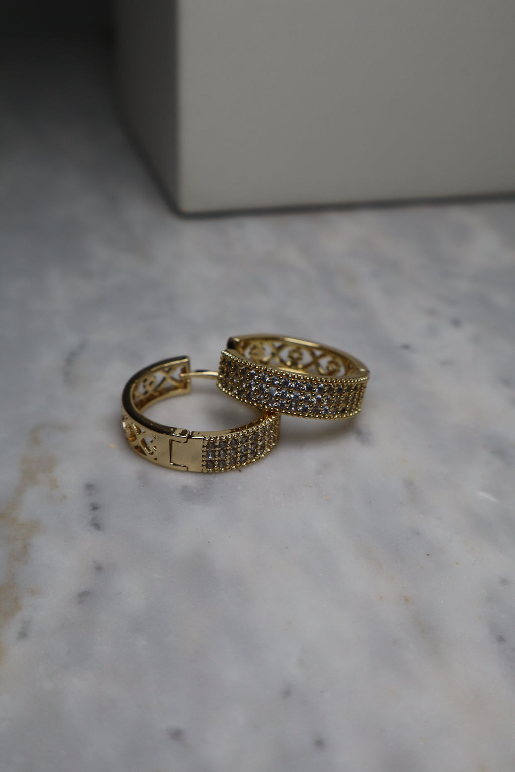 GOLD PLEATED HOOP EARRINGS by N&C Boutique