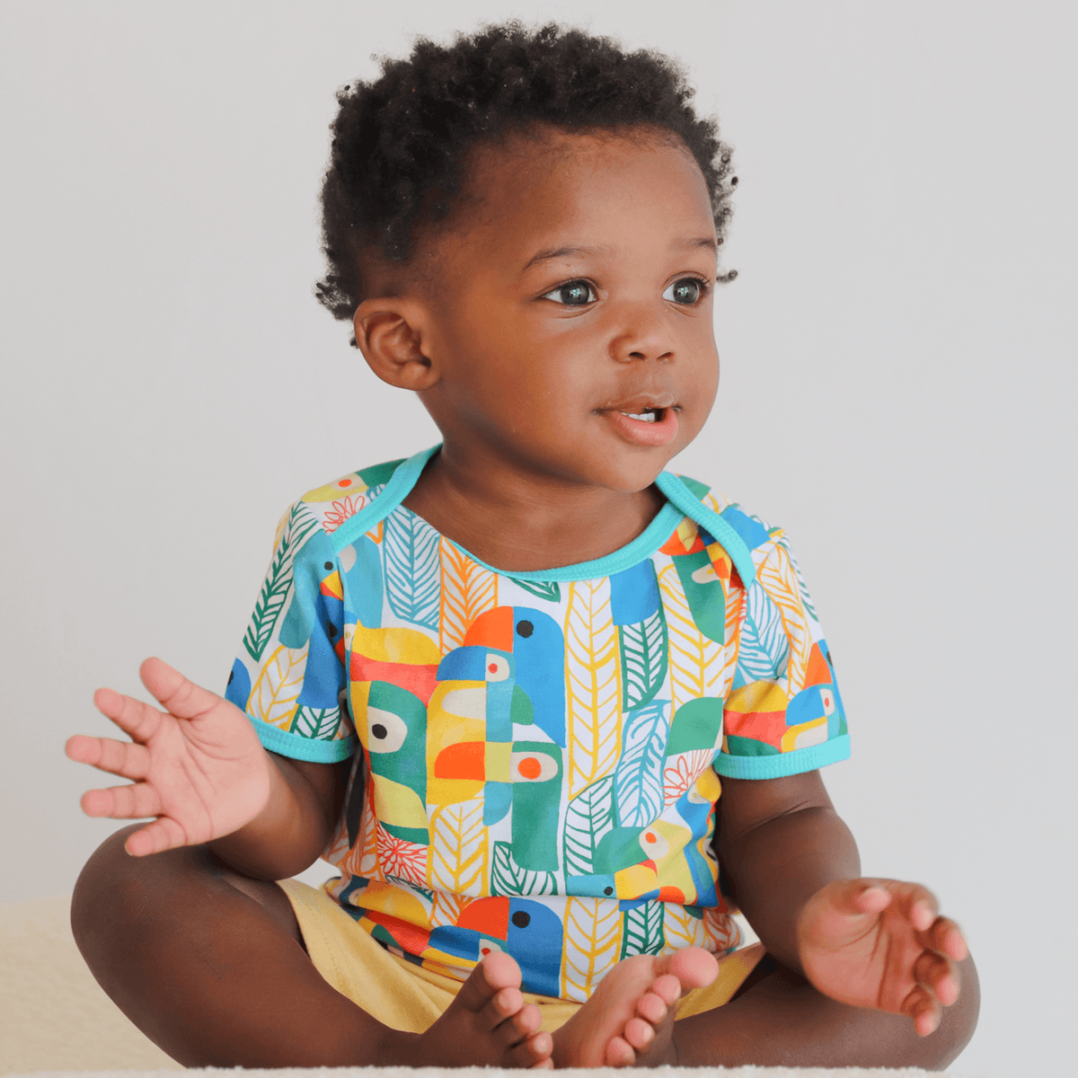 Wren baby body | Parrots by anise & ava