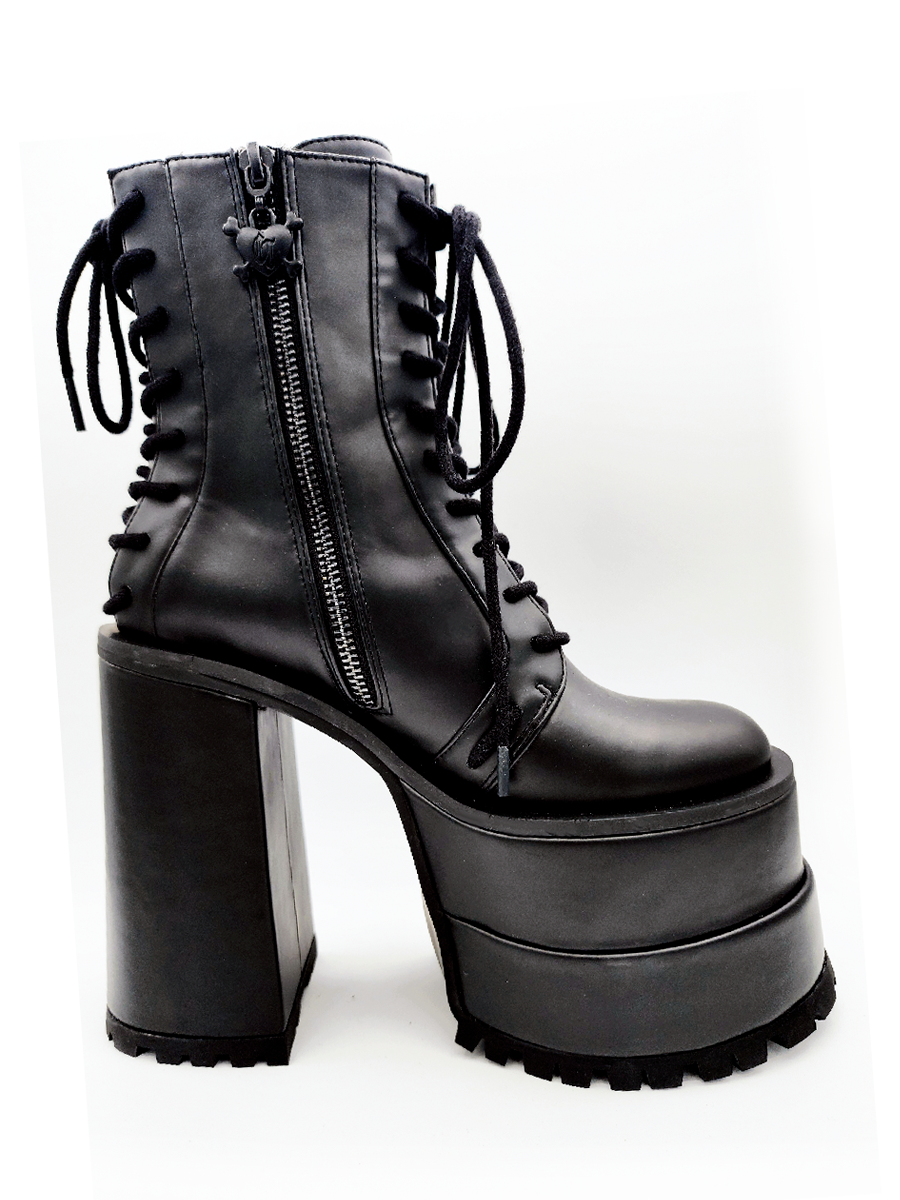 Doubletime Boot by Charla Tedrick