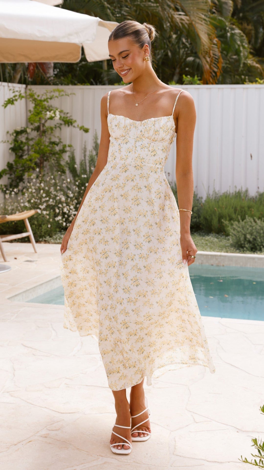 Women Clothing Floral Sexy Strap Backless Vacation Dress by Ragazza