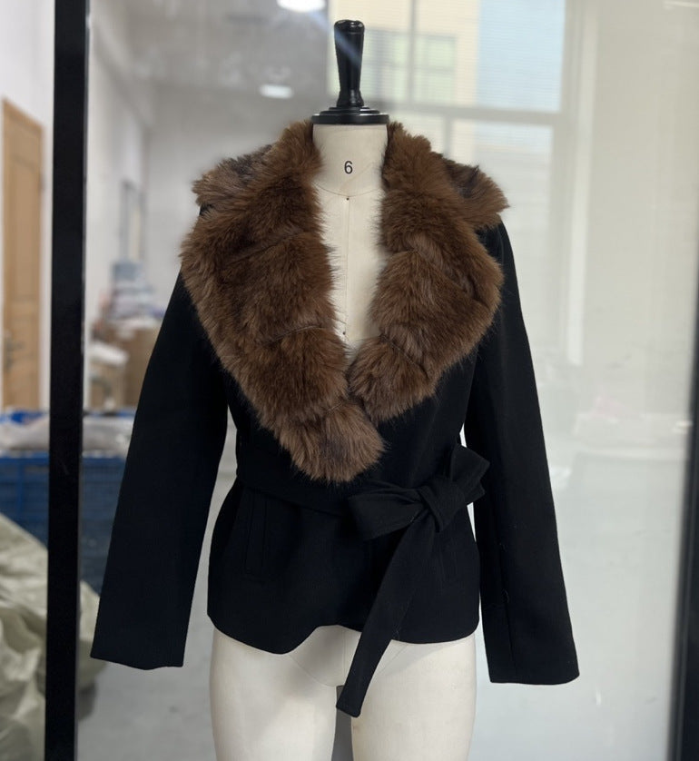 Fur Collar Waist Trimming Lace Up Coats by Wshirt