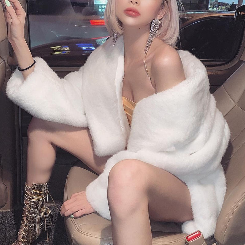 Women's Of The Street Elegant White Furry Coats by Wshirt