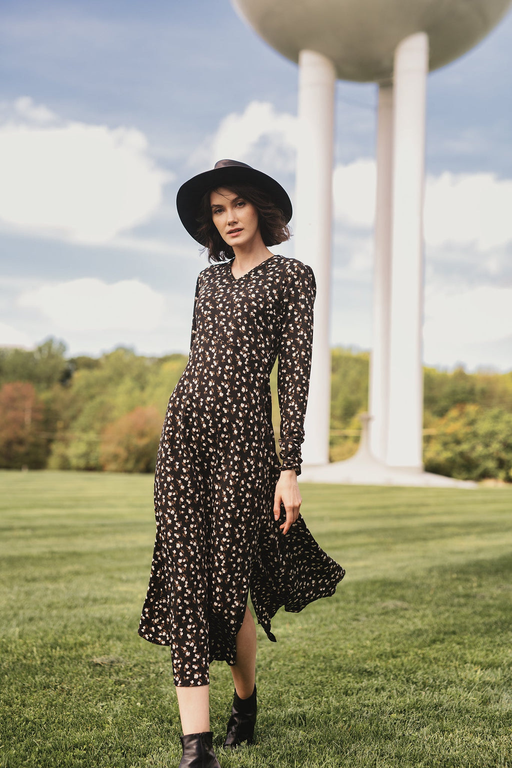 FLORAL PRINTED MAXI DRESS by profile-nyc