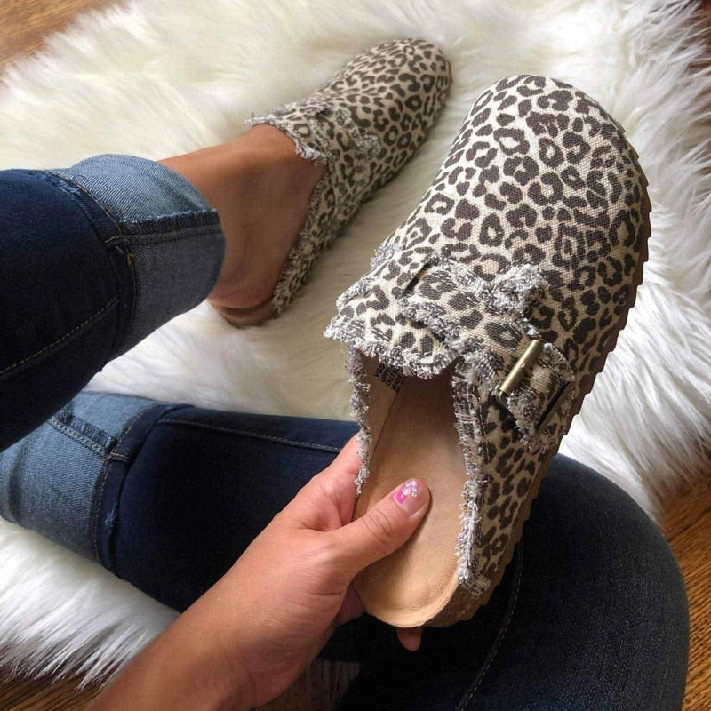 Flat Heel Round Toe Canvas Loafer Women's Vintage Clogs by Coffee Jasper