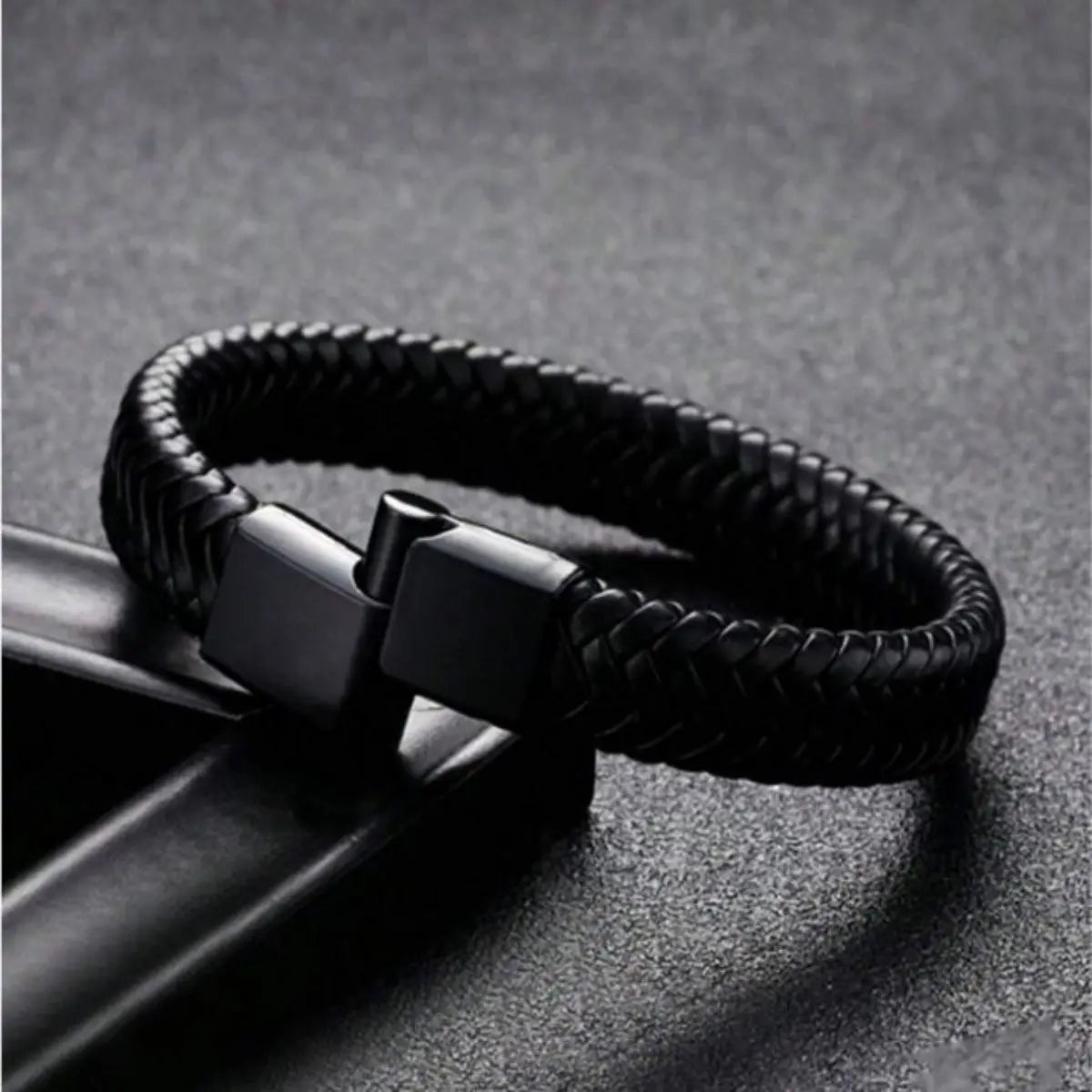 Retro Men's Leather Open Bangle, Simple Multi-Size Woven Leather Hand by AliExpress
