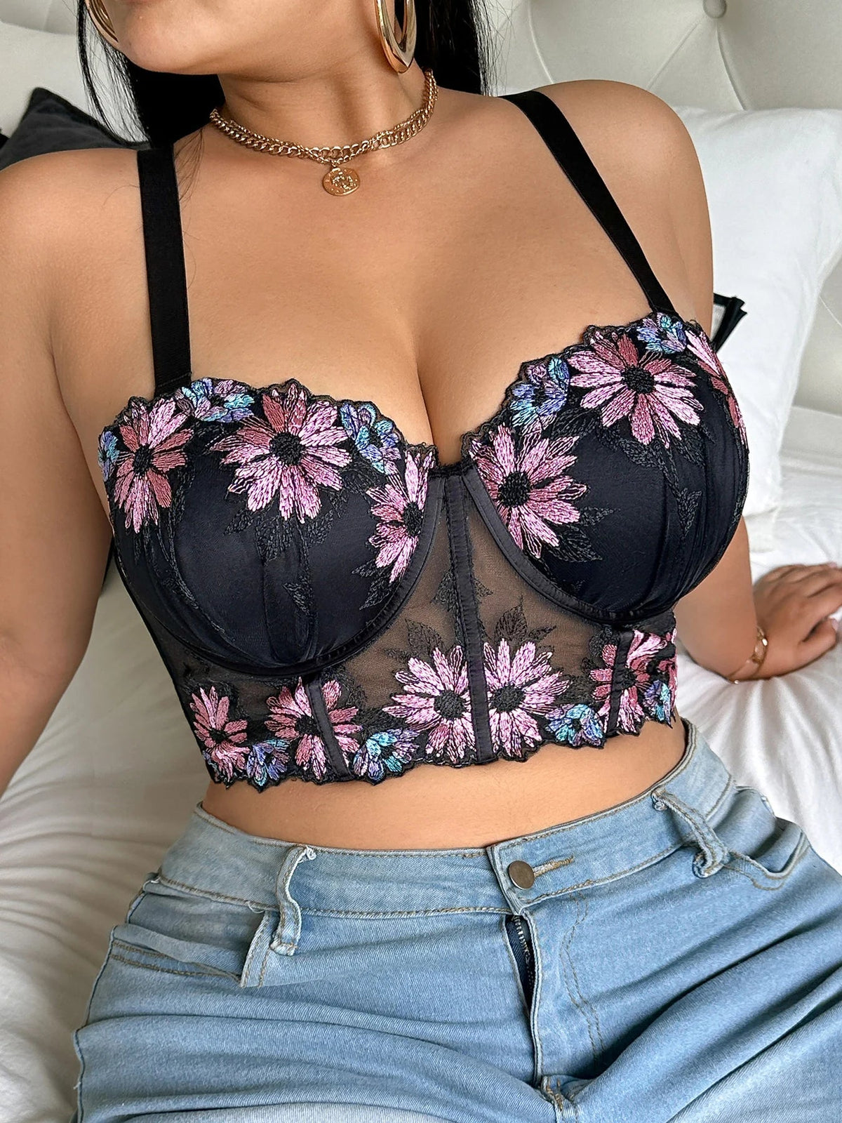 Plus Size Women Bra Floral Lace Patchwork Embroidery Thin Cup Push up Bra Comfortable Underwire Shapewear Bra for Women by Ladyez