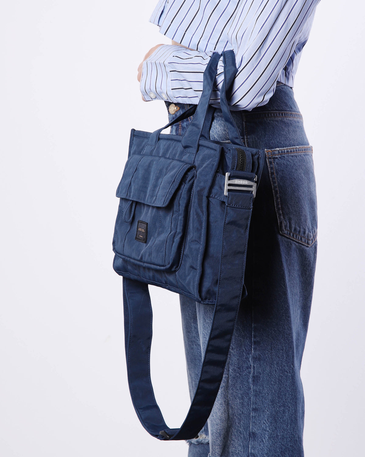 ACE HAND TOTE by ZIMEGO Bags