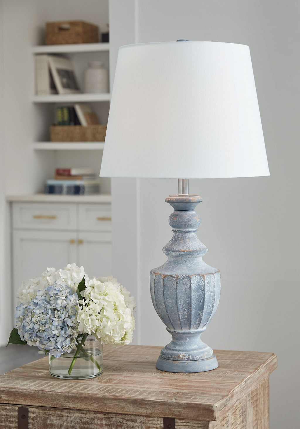 Cylerick - Terracotta Table Lamp - Antique Blue by Unique Piece Furniture