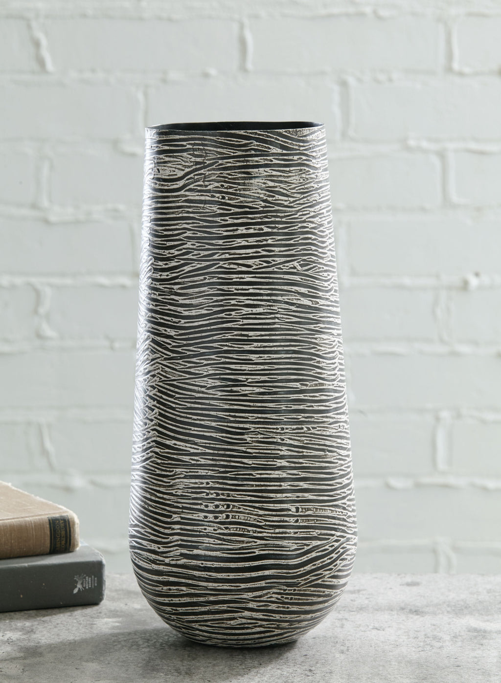 Fynn - Vase by Unique Piece Furniture
