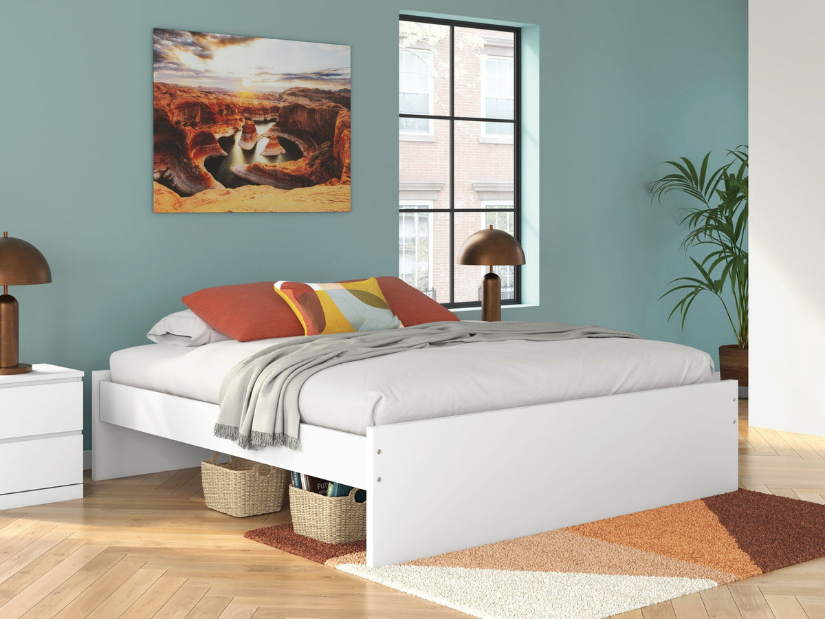 Onita - Platform Bed by Unique Piece Furniture