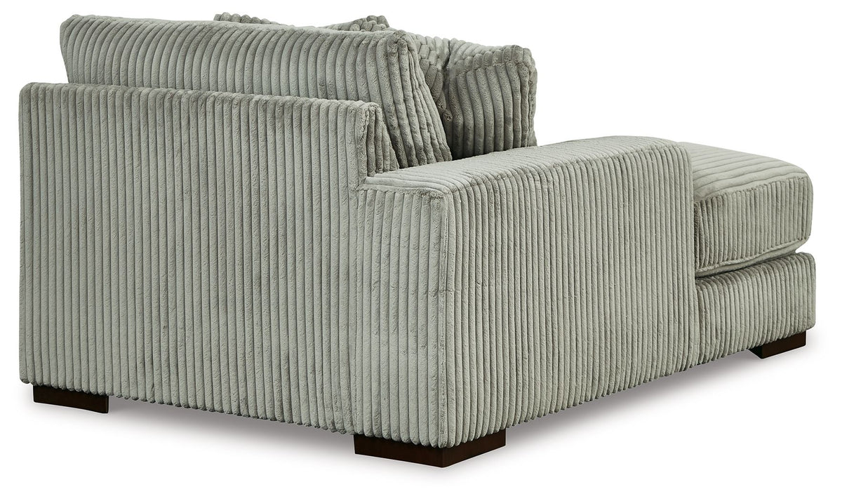 Lindyn - Sectional by Unique Piece Furniture