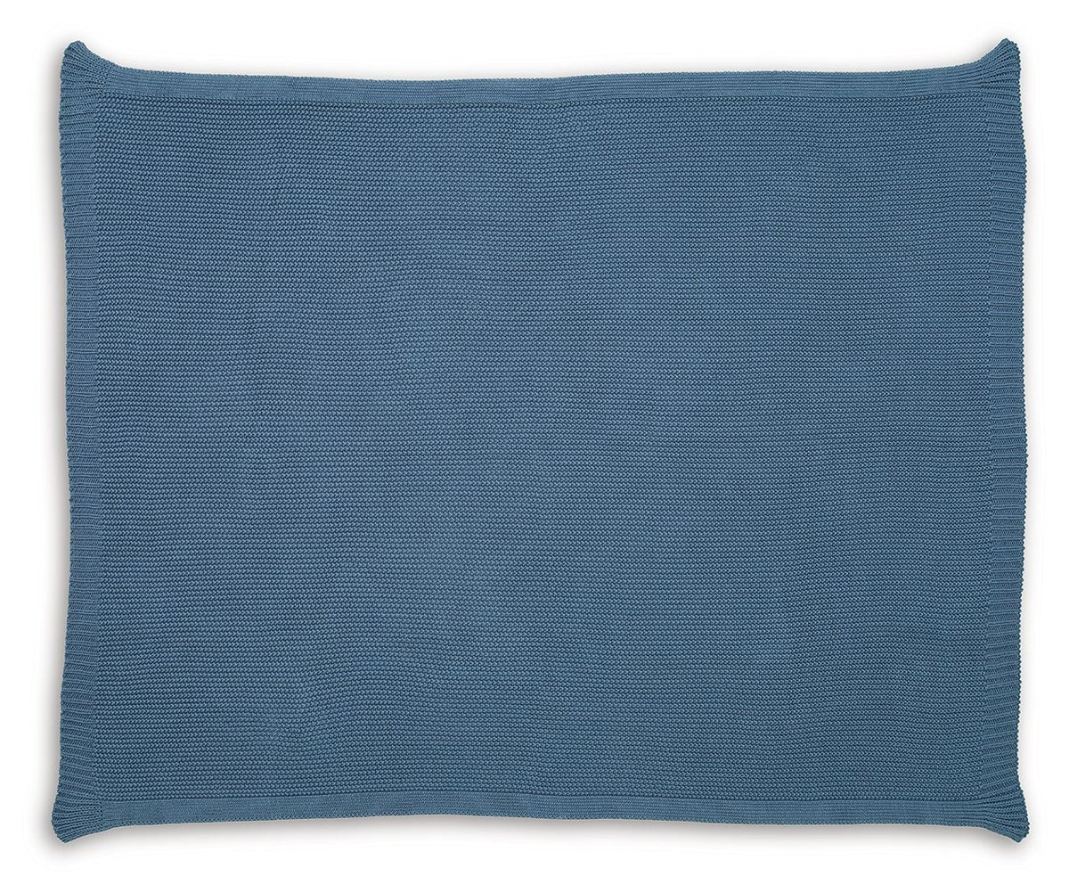 Gayelery - Throw by Unique Piece Furniture