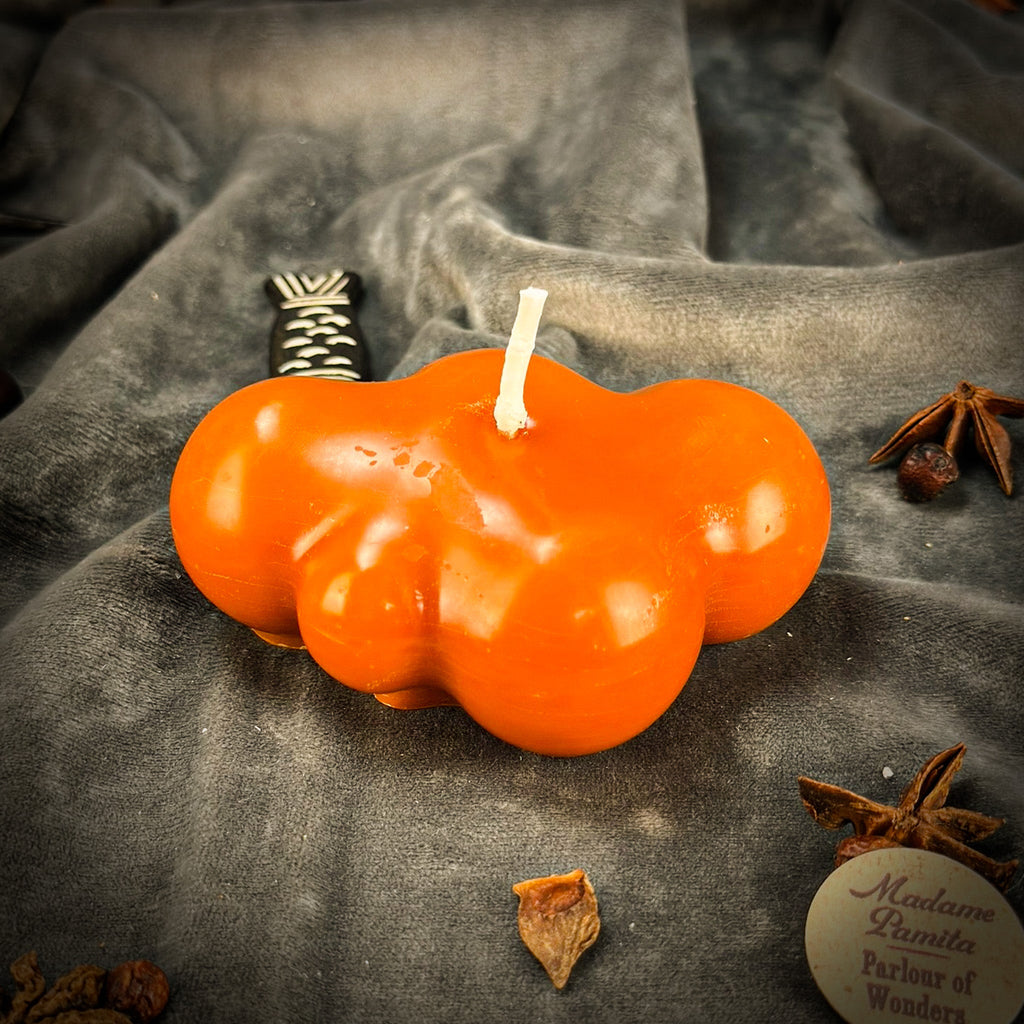 Dreamy Cloud Candle Spell Kit - Dreamwork & Relaxation Magic by Parlour of Wonders