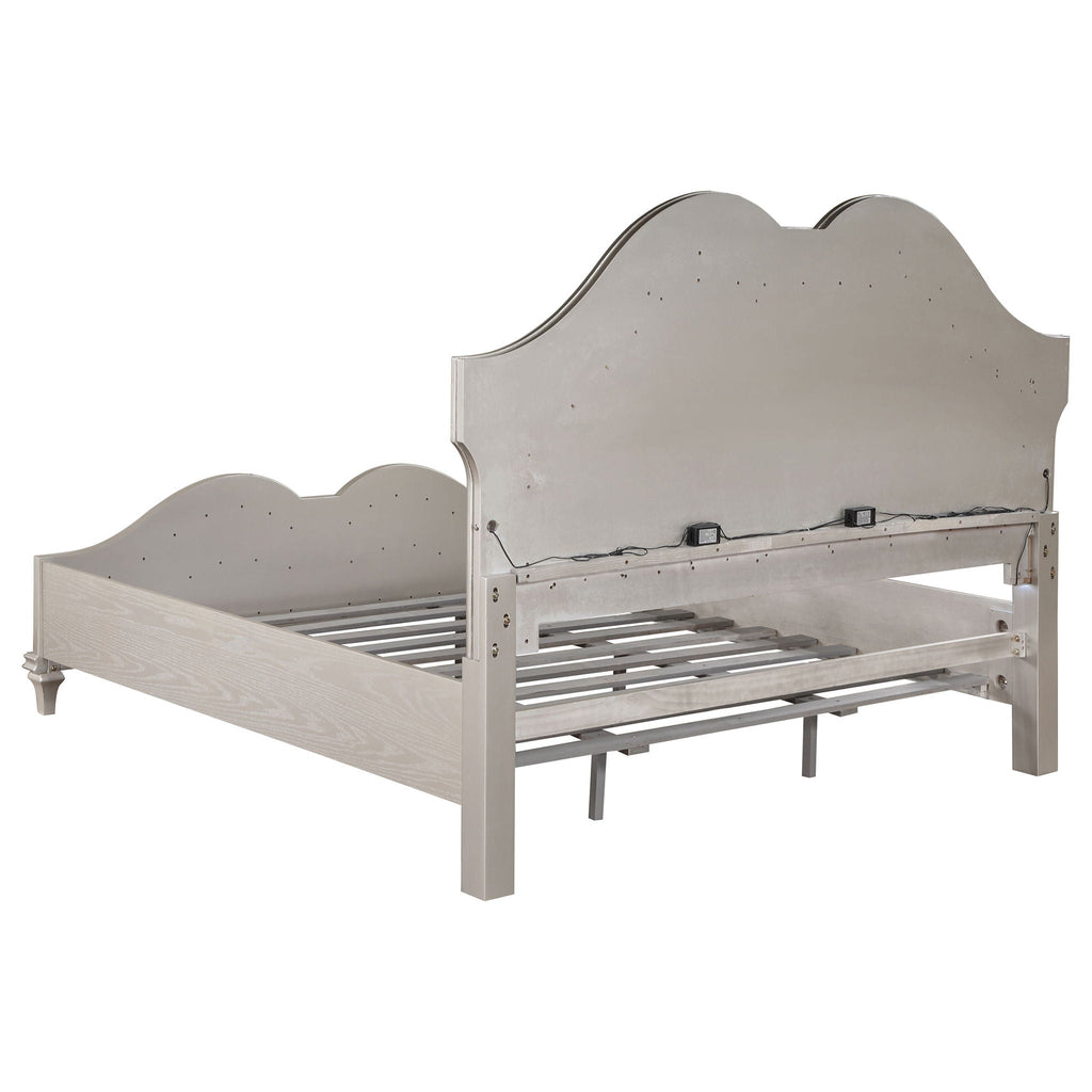 Evangeline 5-piece Eastern King Bedroom Set Silver Oak by Unique Piece Furniture