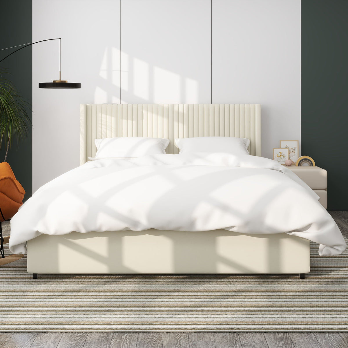 Anna - Upholstered Wingback Platform Bed With 4 Drawers Storage by Unique Piece Furniture