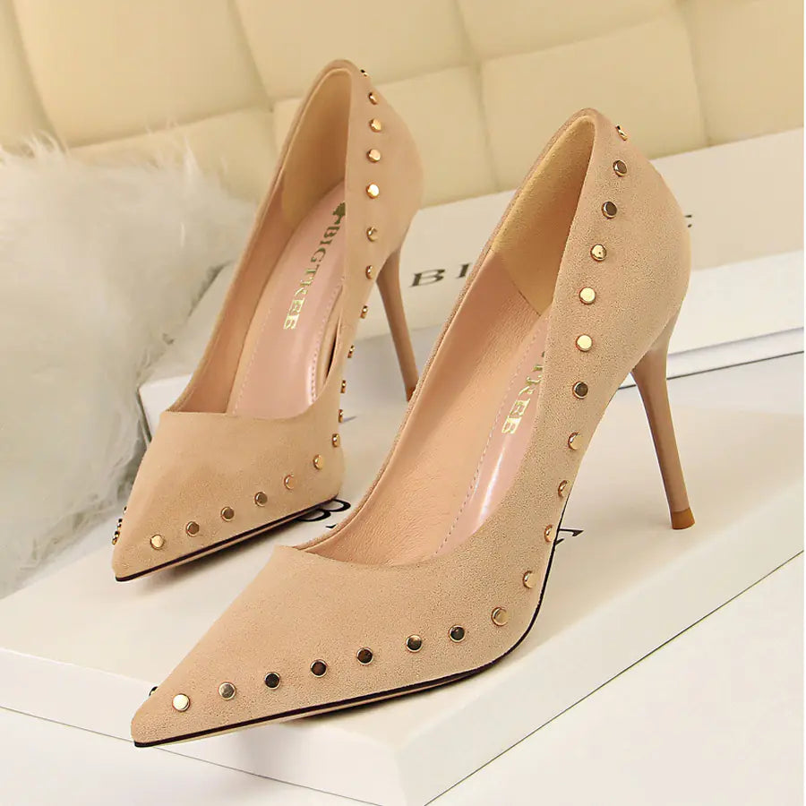 Vintage Women's High Heels with Pointed Toe and Studs by Trendy Attic Store01