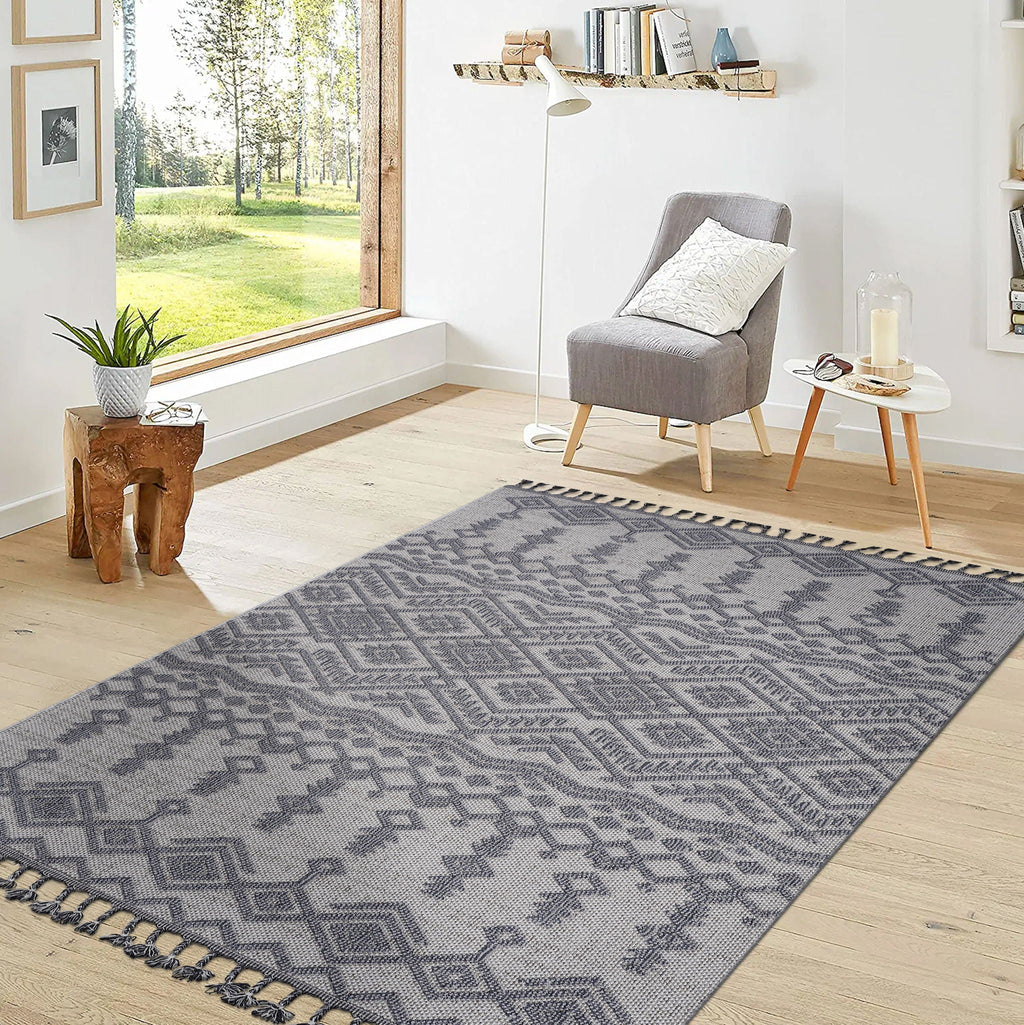 Guros - Traditional Indoor / Outdoor Area Rug by Unique Piece Furniture