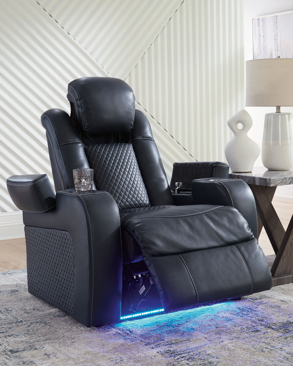 Fyne-dyme - Power Recliner/Adj Headrest by Unique Piece Furniture