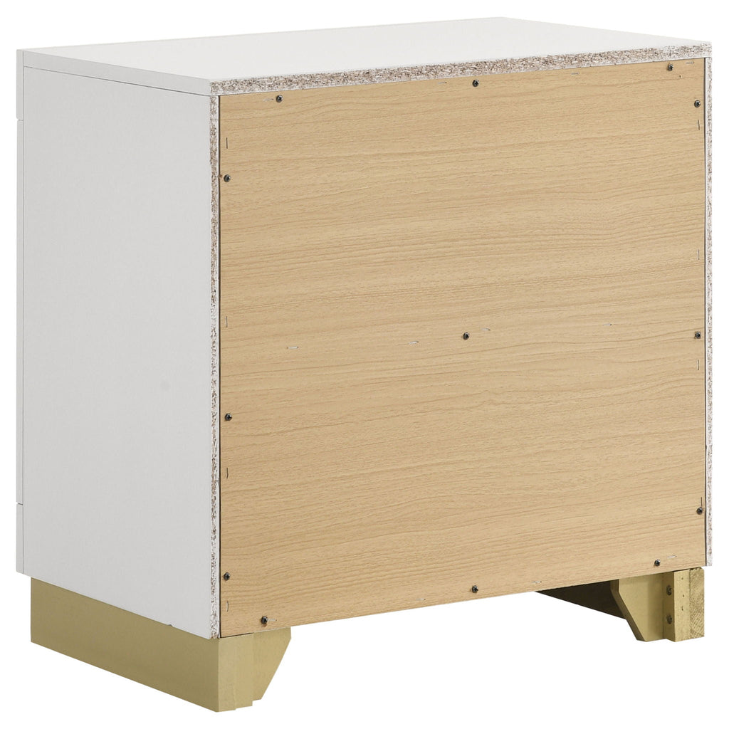 Caraway 4-piece Eastern King Bedroom Set White by Unique Piece Furniture