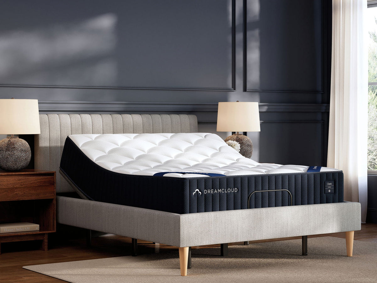 DreamCloud Classic Hybrid - Mattress by Unique Piece Furniture
