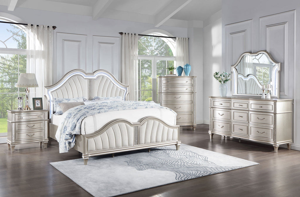 Evangeline 5-piece Eastern King Bedroom Set Silver Oak by Unique Piece Furniture