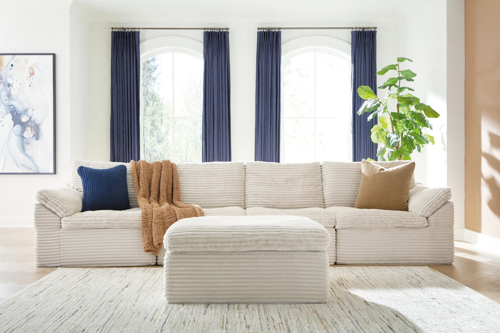 Fannin - 4-Piece Sectional With Ottoman - Ivory by Unique Piece Furniture
