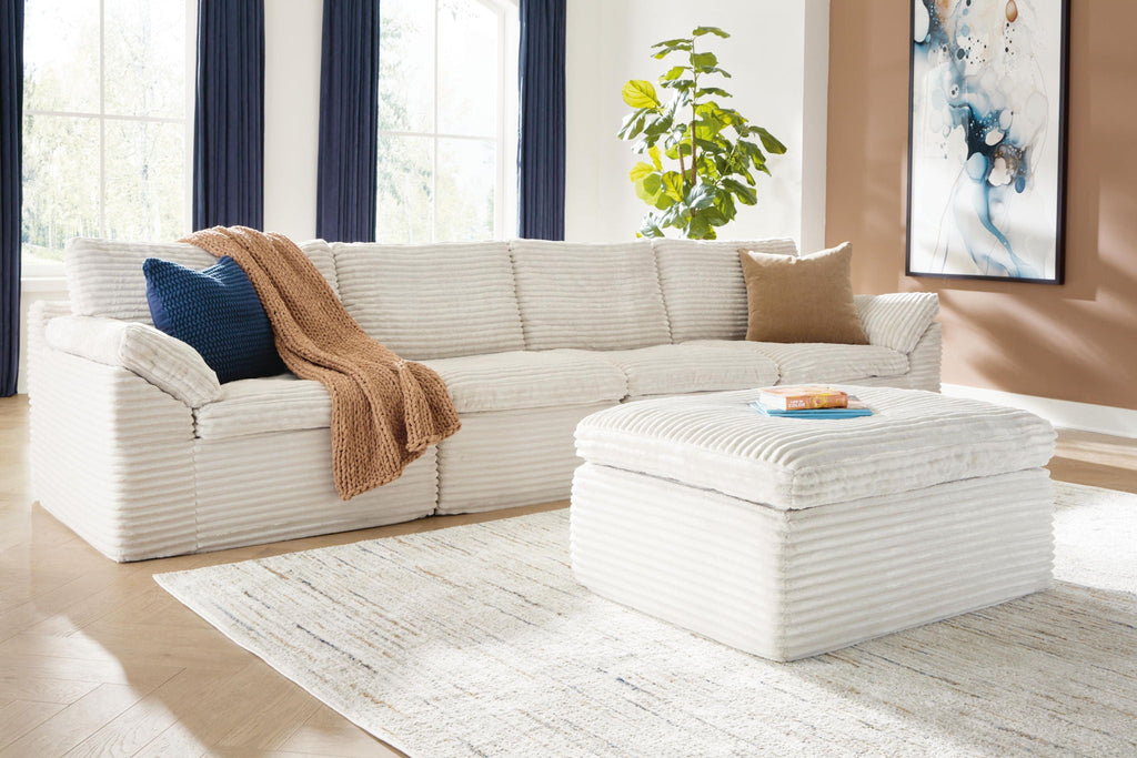 Fannin - 4-Piece Sectional With Ottoman - Ivory by Unique Piece Furniture