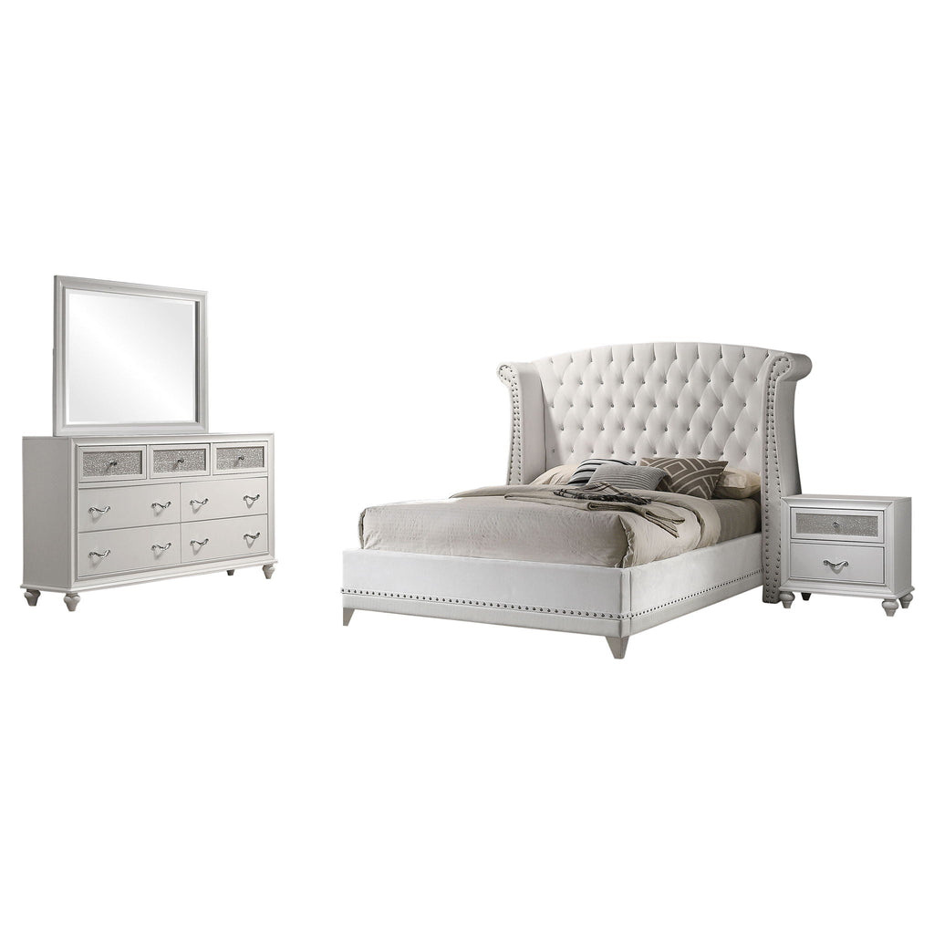 Barzini 4-piece Queen Bedroom Set White by Unique Piece Furniture