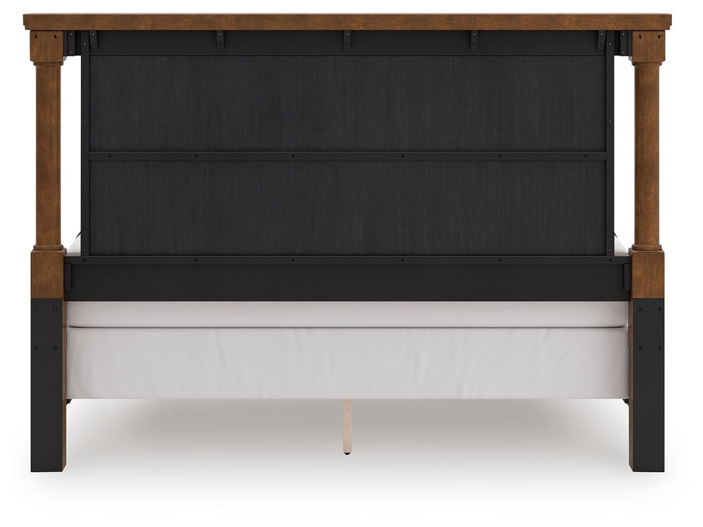 Rowlenstown - Poster Bed by Unique Piece Furniture