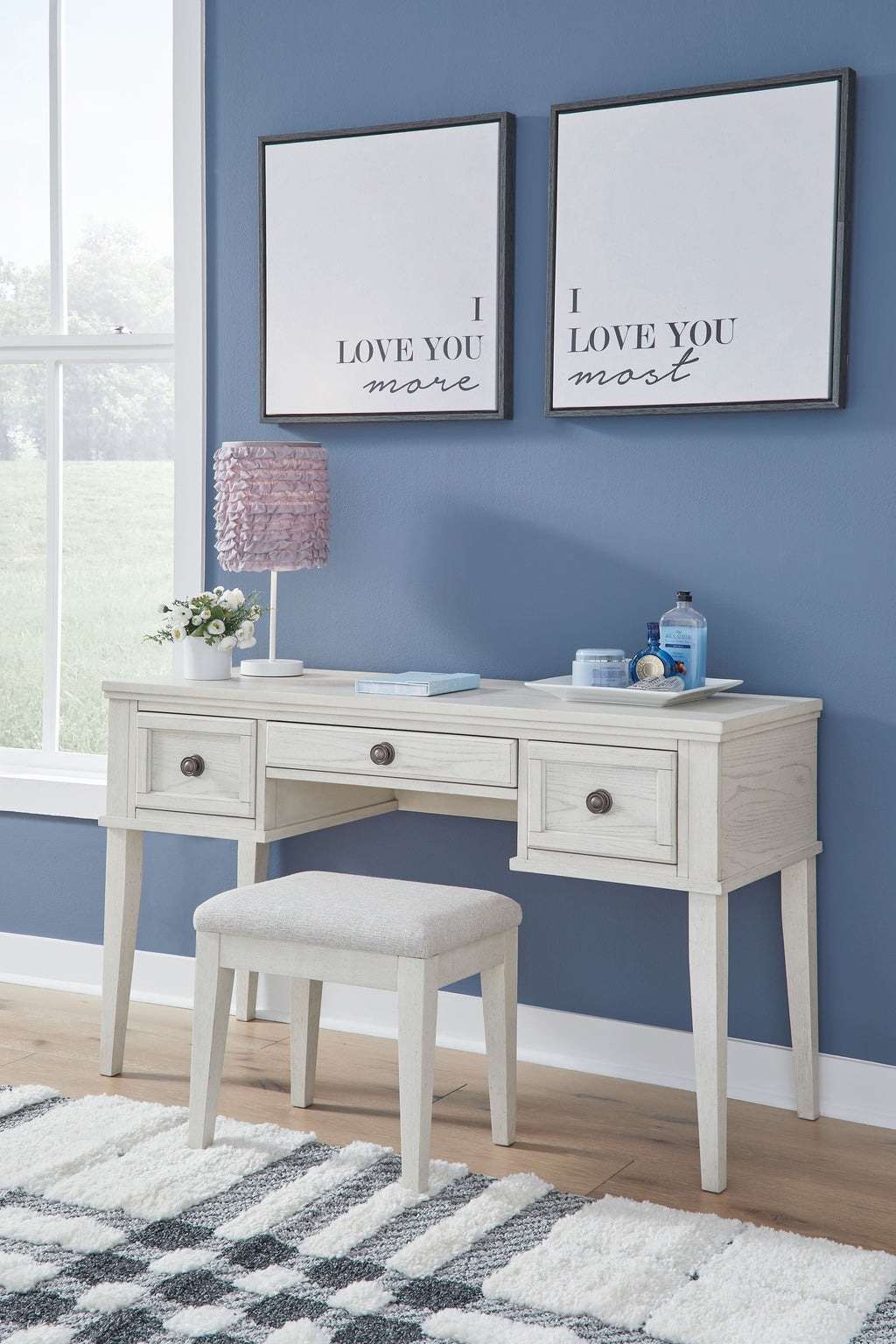 Robbinsdale - Vanity With Stool (Set of 2) - Antique White by Unique Piece Furniture