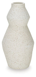 Dawthorne - Vase by Unique Piece Furniture