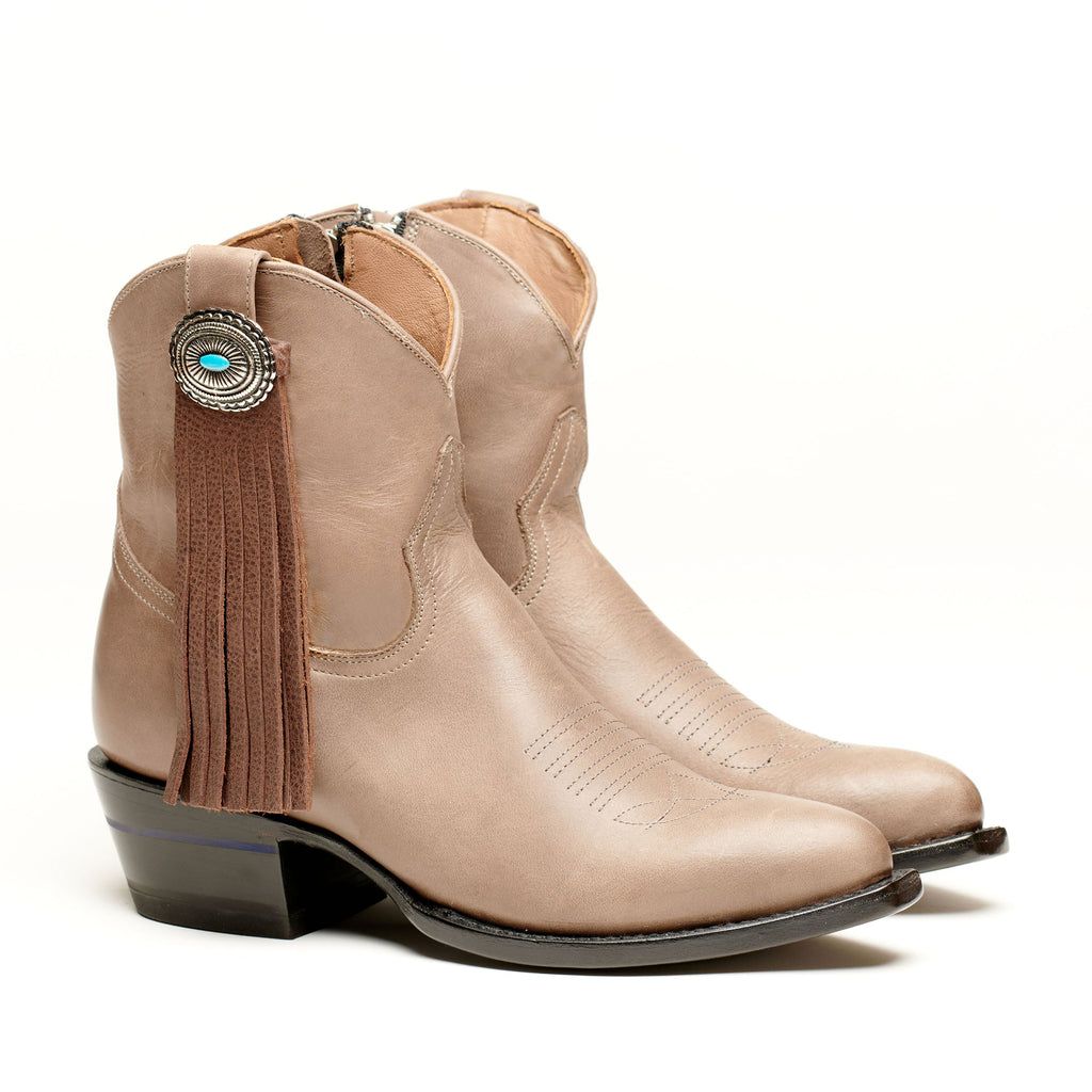Boot Tassel by Alvies