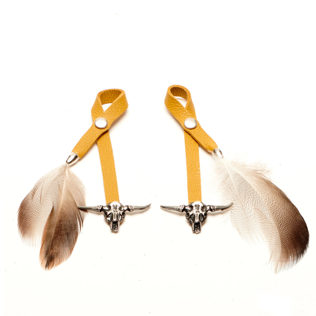 Feathered Boot Charm by Alvies