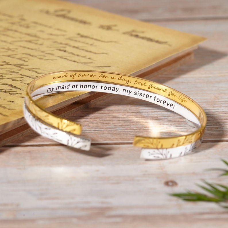 Bridesmaid Bracelet Gift, Bridesmaid Proposal Gift, Maid of Honor Gift by Green Millie
