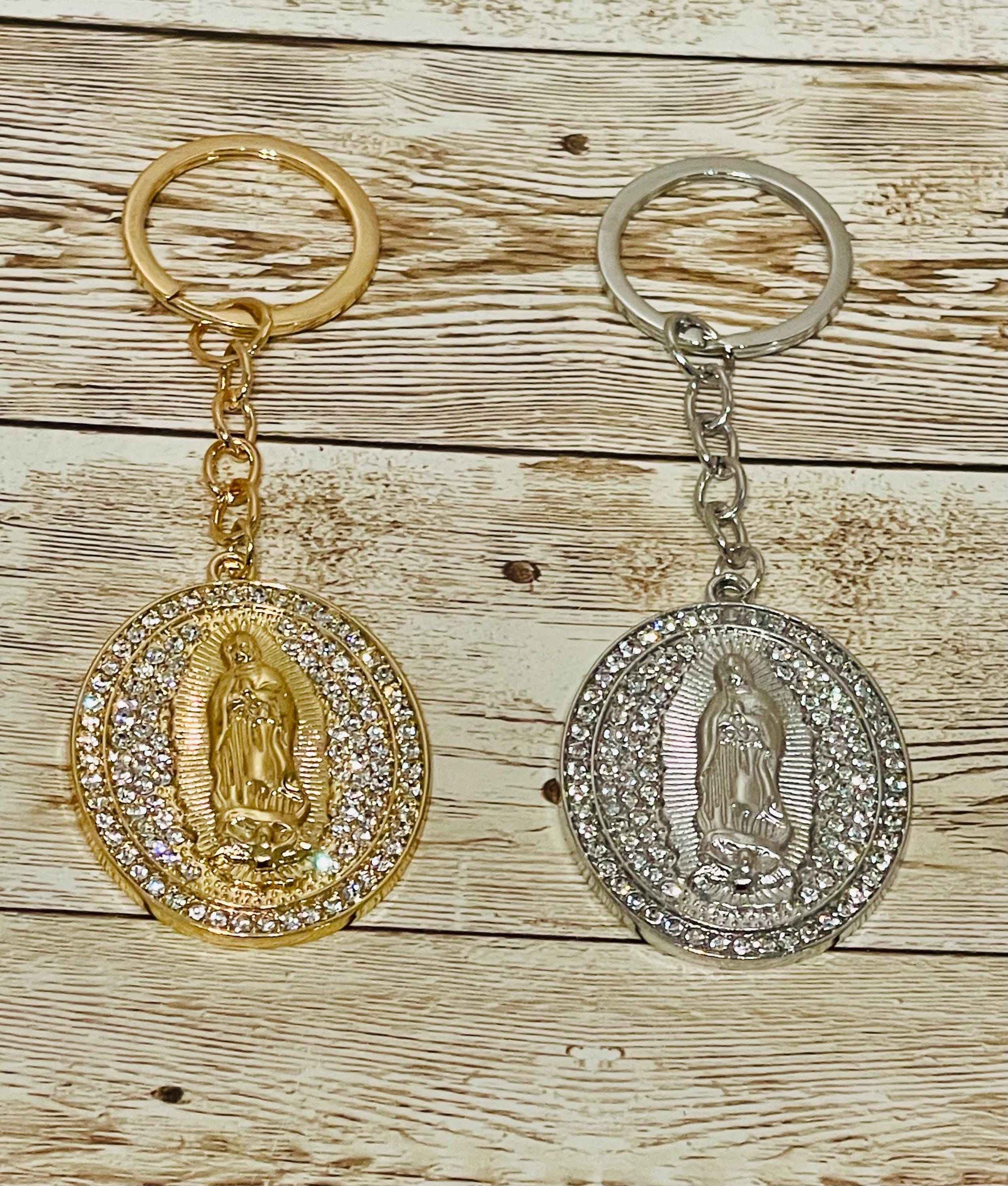 2x Virgin Mary Keychains 1 Gold Color and 1 Silver Color 2x Llaveros de La Virgen Maria 1 Color Oro y 1 Color Plata