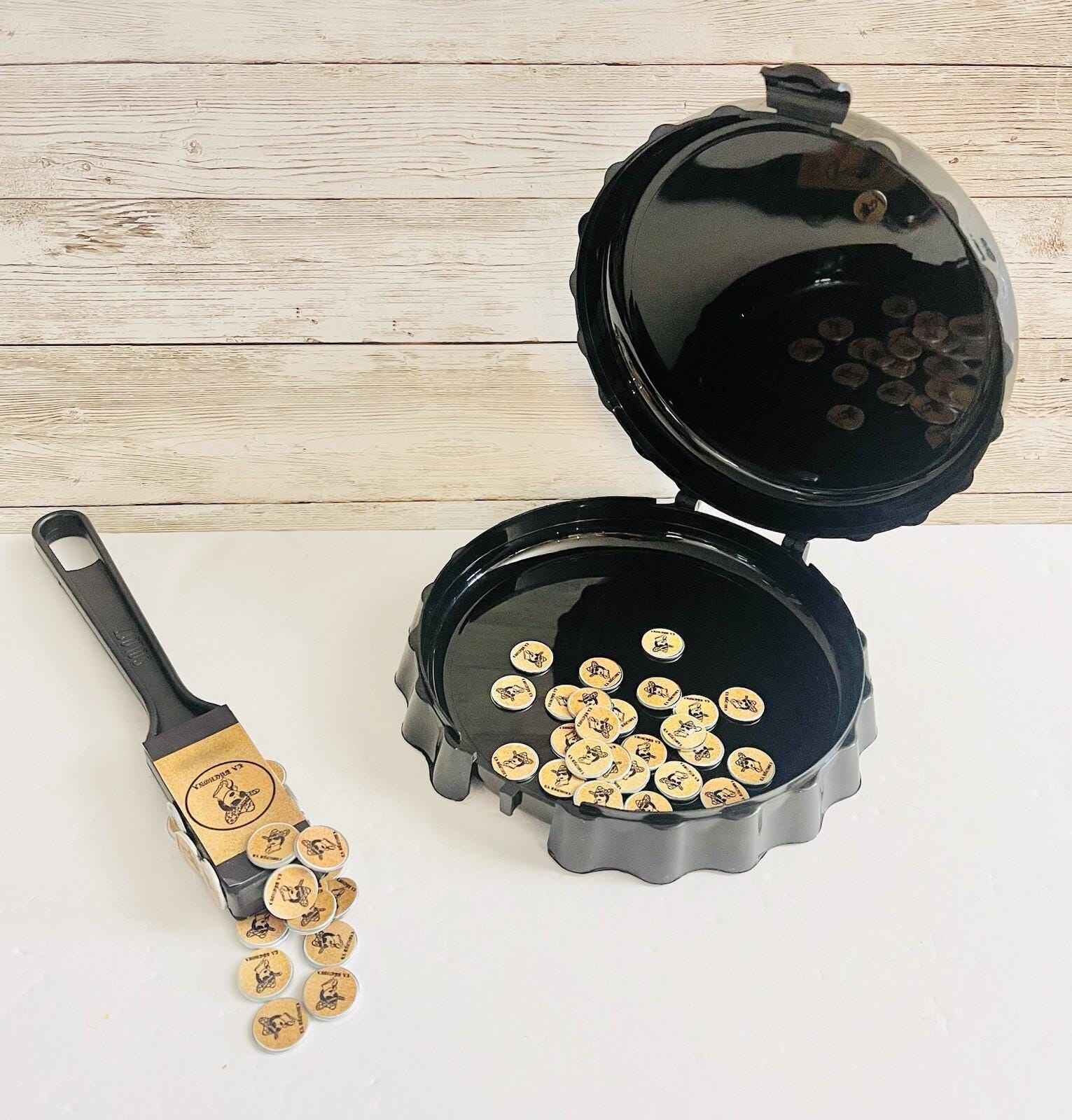 Fichero La Buchona Para Monedas/Fichas Con Pala Magnetica Y 50 Fichas
