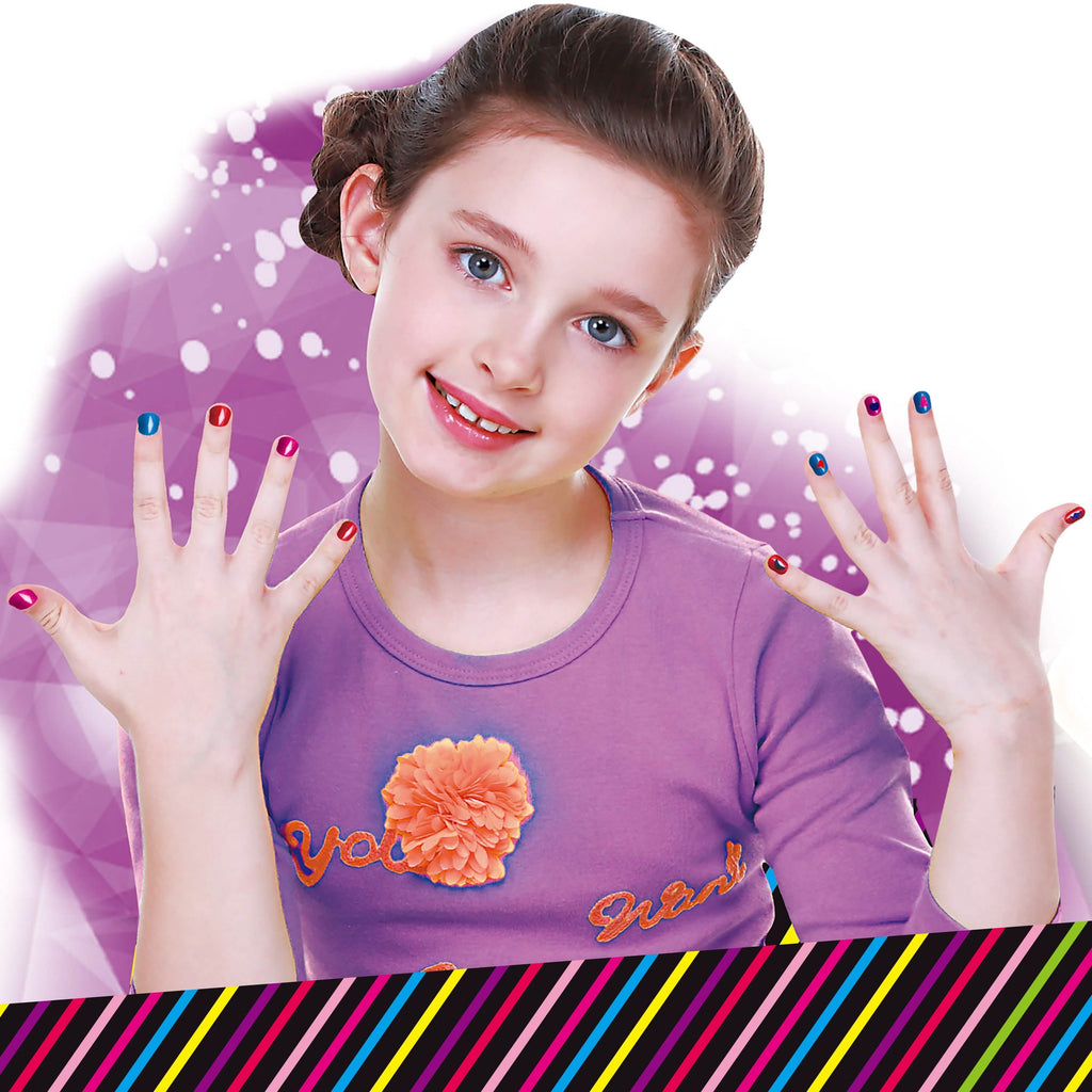 Little Girls DIY Nail Art by DailySale