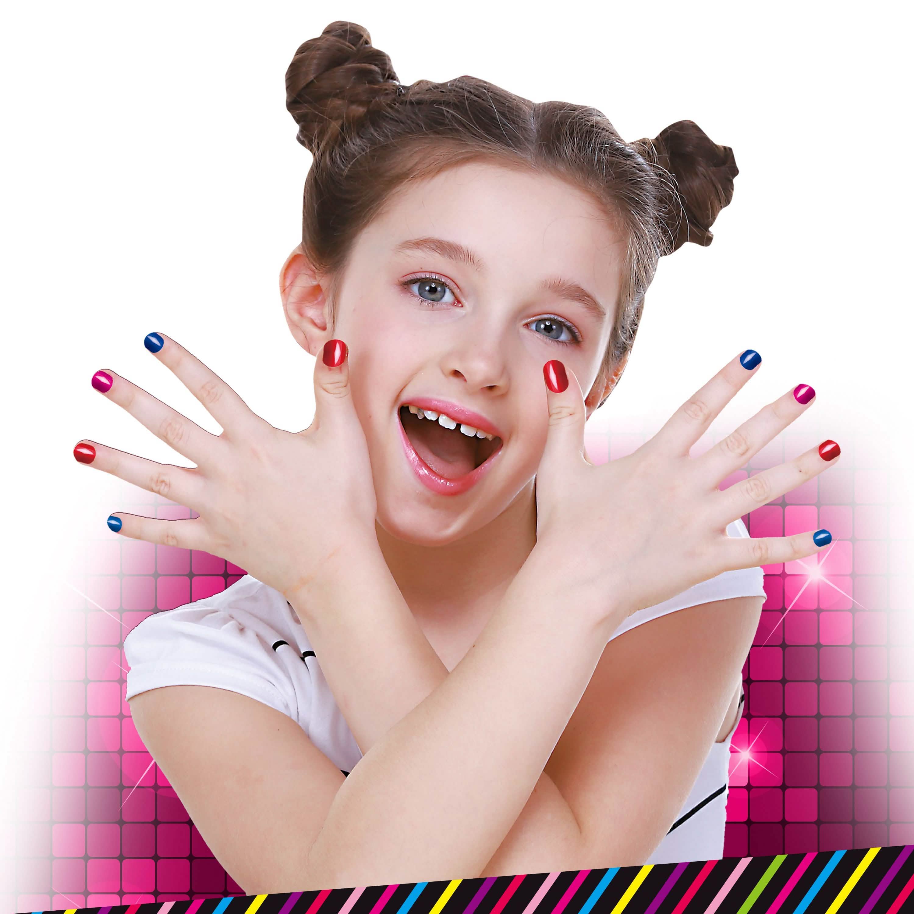 Little Girls DIY Nail Art by DailySale