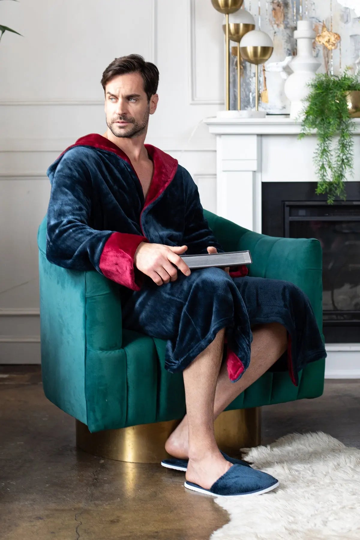 Men’s Robe with Hood – Ultra-Soft Plush Comfort for Everyday Use by Lotus Linen